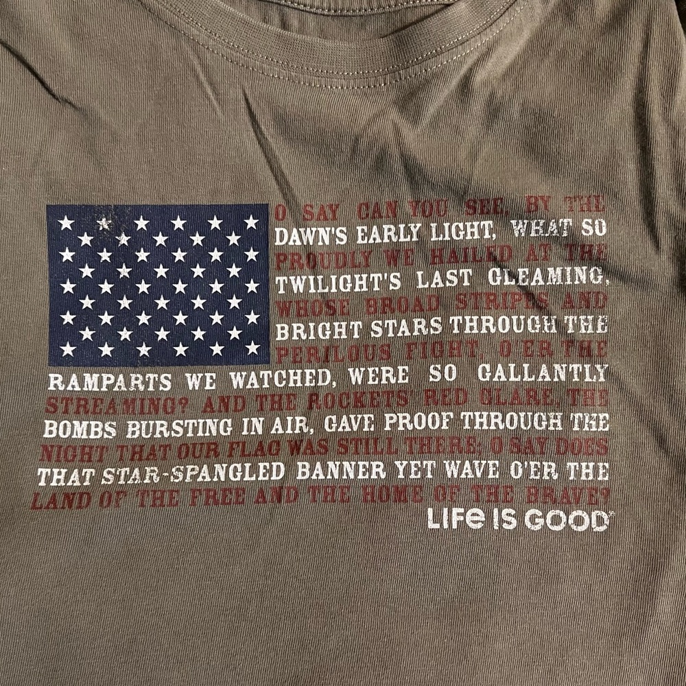 Men’s Life is Good Long Sleeved shirt
